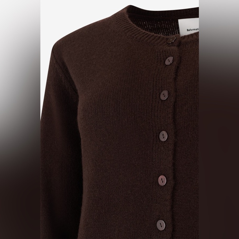 REFORMATION Clara Cashmere Crew Cardigan in Mole Size S - Picture 4 of 9